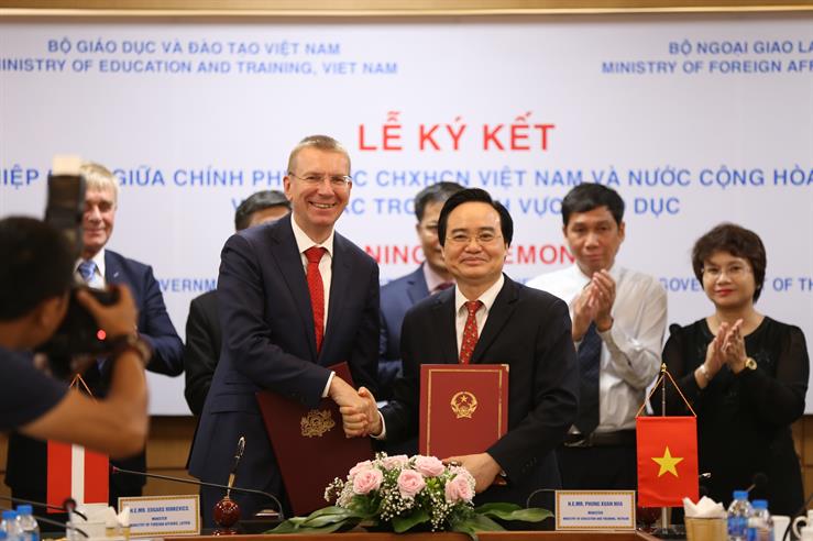 Ký kết hiệp định hợp tác trong lĩnh vực giáo dục giữa Chính phủ Việt Nam và Chính phủ Latvia