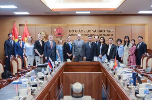 Thúc đẩy hợp tác giáo dục và đào tạo giữa Việt Nam và Liên bang Nga