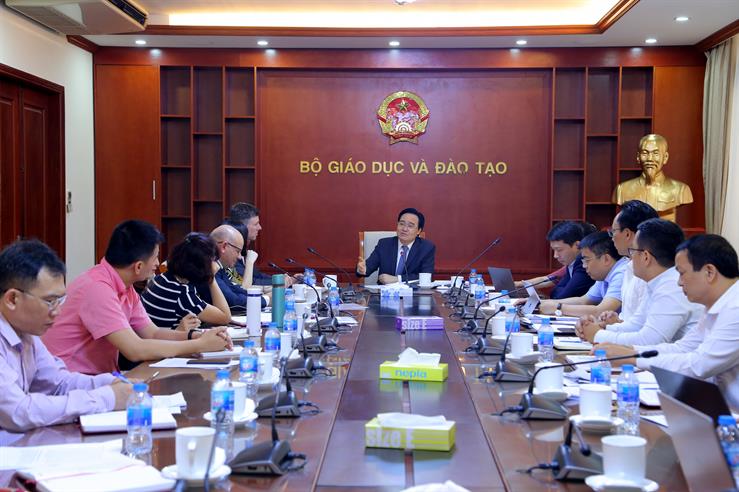Bộ trưởng Phùng Xuân Nhạ làm việc với WB về chiến lược tổng thể phát triển giáo dục đại học Việt Nam