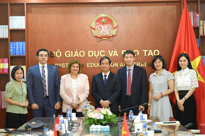 Bộ trưởng Nguyễn Kim Sơn tiếp Đại sứ Mexico và Đại sứ Ai Cập tại Việt Nam