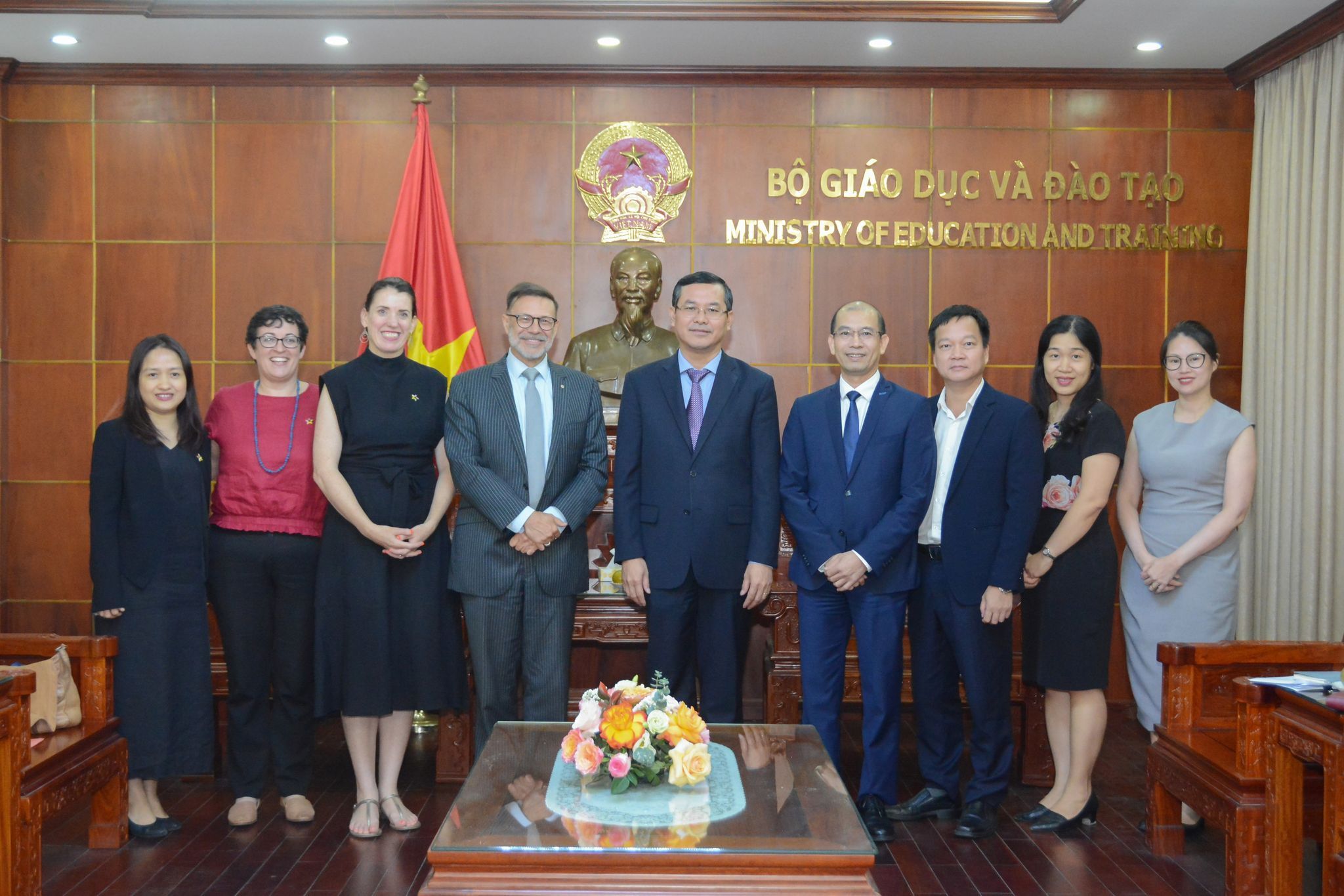 Thứ trưởng Bộ GDĐT Nguyễn Văn Phúc tiếp Đại sứ Australia tại Việt Nam